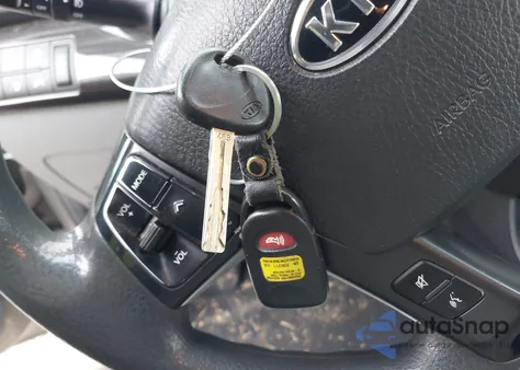 2012 Kia Sorento Lx z USA, uszkodzony, nr VIN 5XYKT3A66CG247641